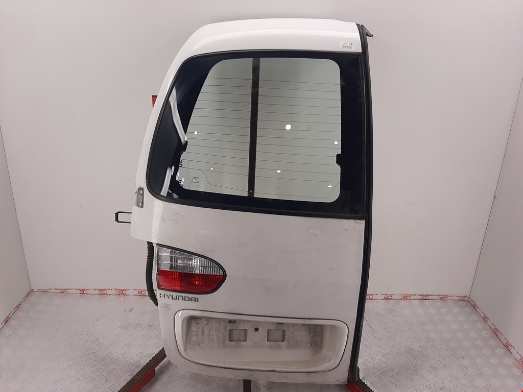 

Дверь распашная задняя левая Hyundai H1, H1