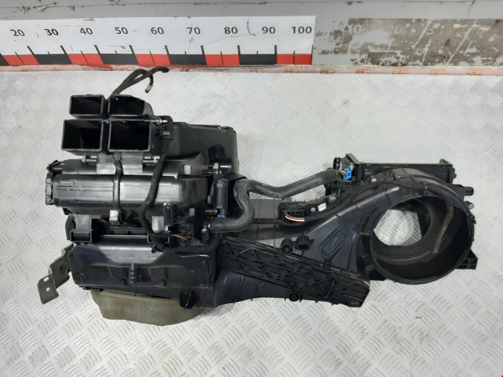 

Отопитель в сборе (печка) Volkswagen Passat 6, Passat 6