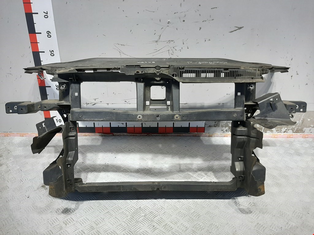 

Панель передняя (телевизор) Volkswagen Passat 6, Passat 6