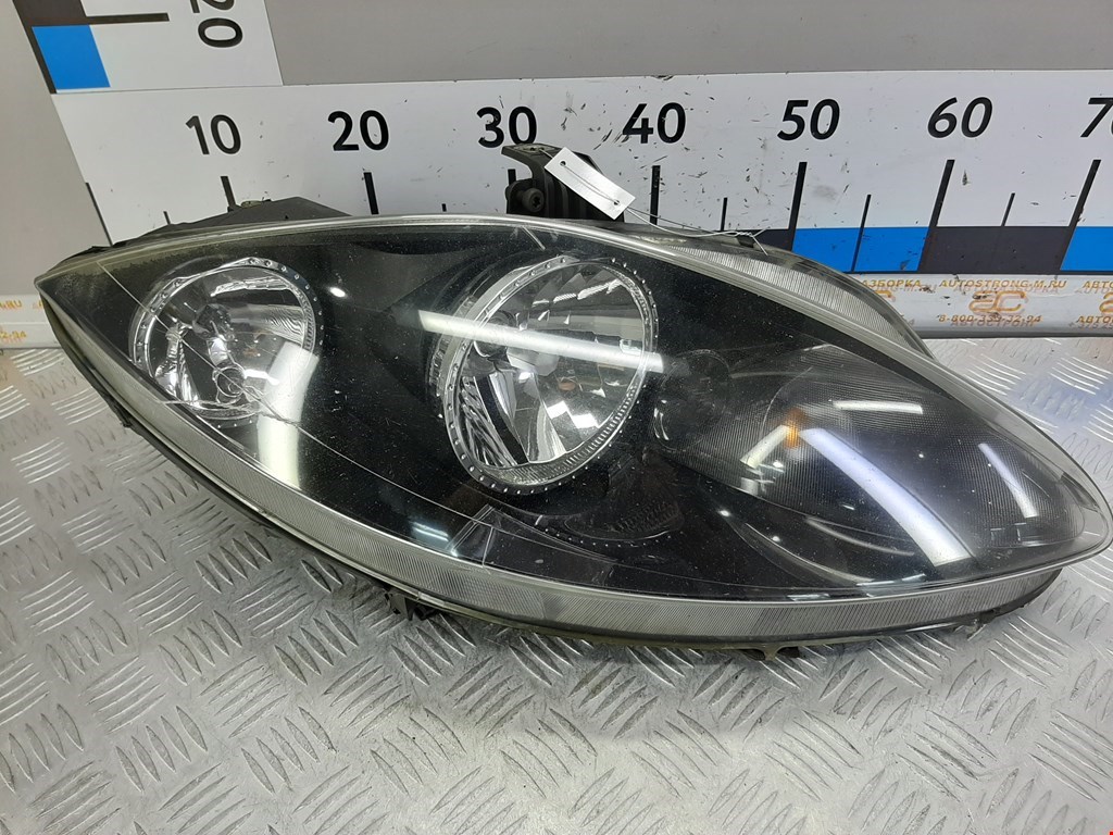 

Фара передняя правая Seat Leon 2, Leon 2