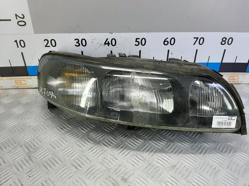 

Фара передняя правая Volvo S60, S60