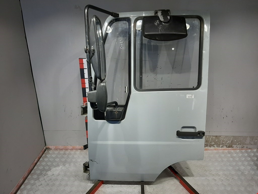 

Дверь передняя левая MAN L 2000, L 2000