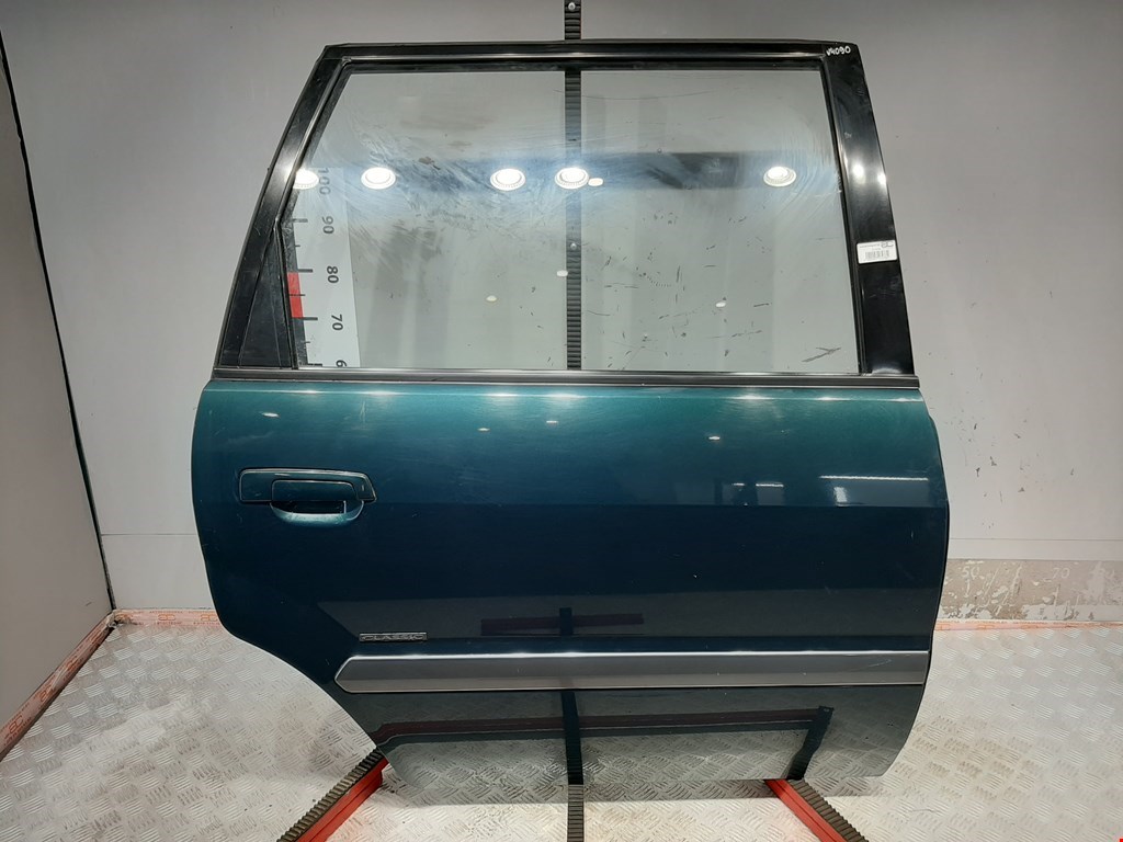 

Дверь задняя правая Mitsubishi Space Wagon 3, Space Wagon 3
