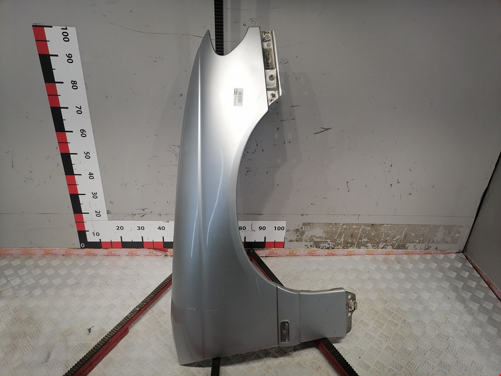 

Крыло переднее правое Opel Omega B, Omega B