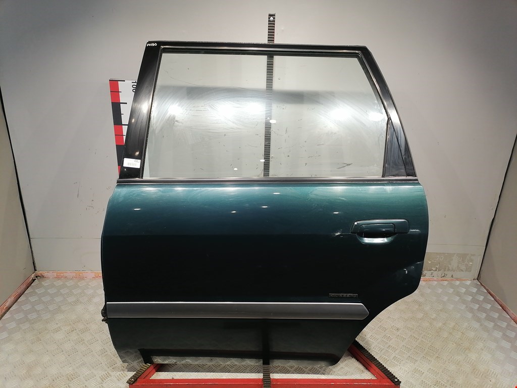 

Дверь задняя левая Mitsubishi Space Wagon 3, Space Wagon 3