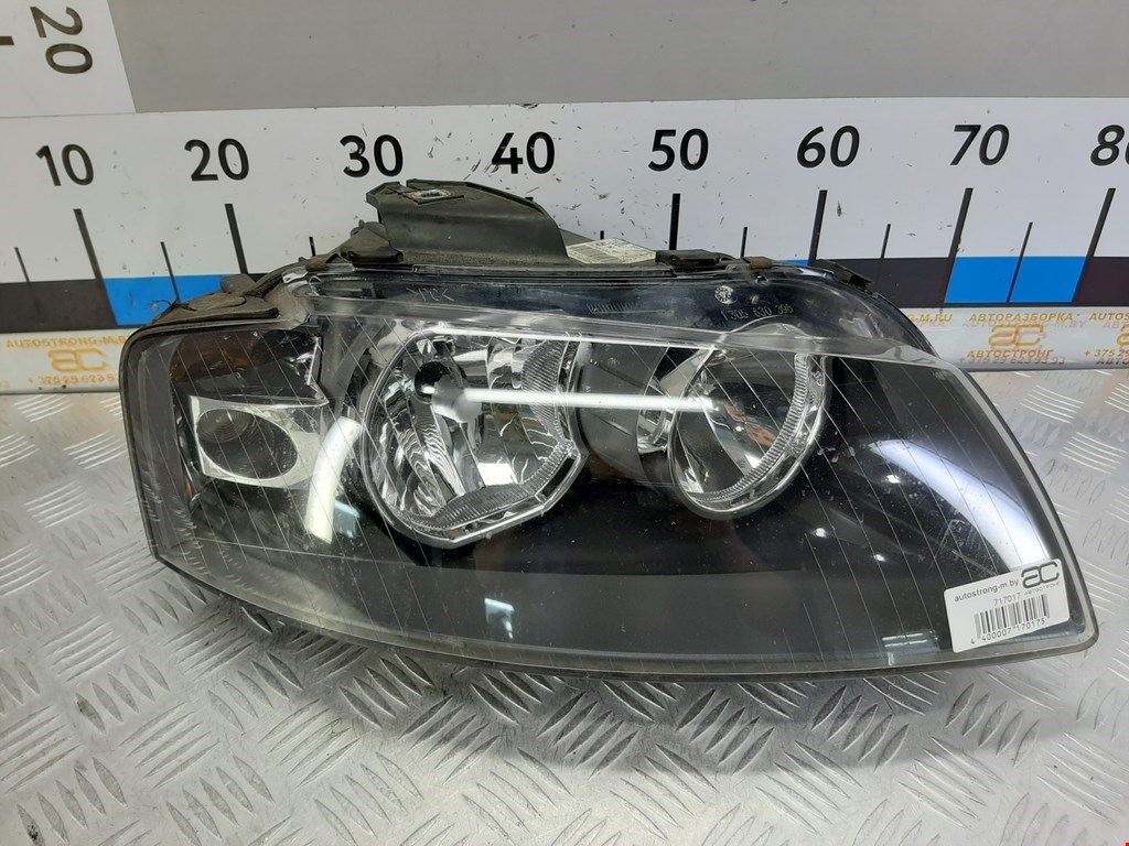 

Фара передняя правая Audi A3 8P, A3 8P