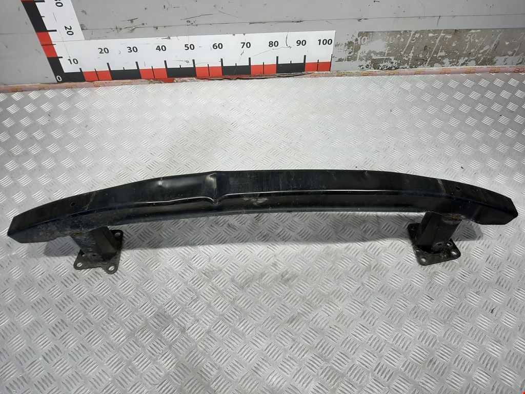 

Усилитель бампера передний Volkswagen Passat 5 GP, Passat 5 GP