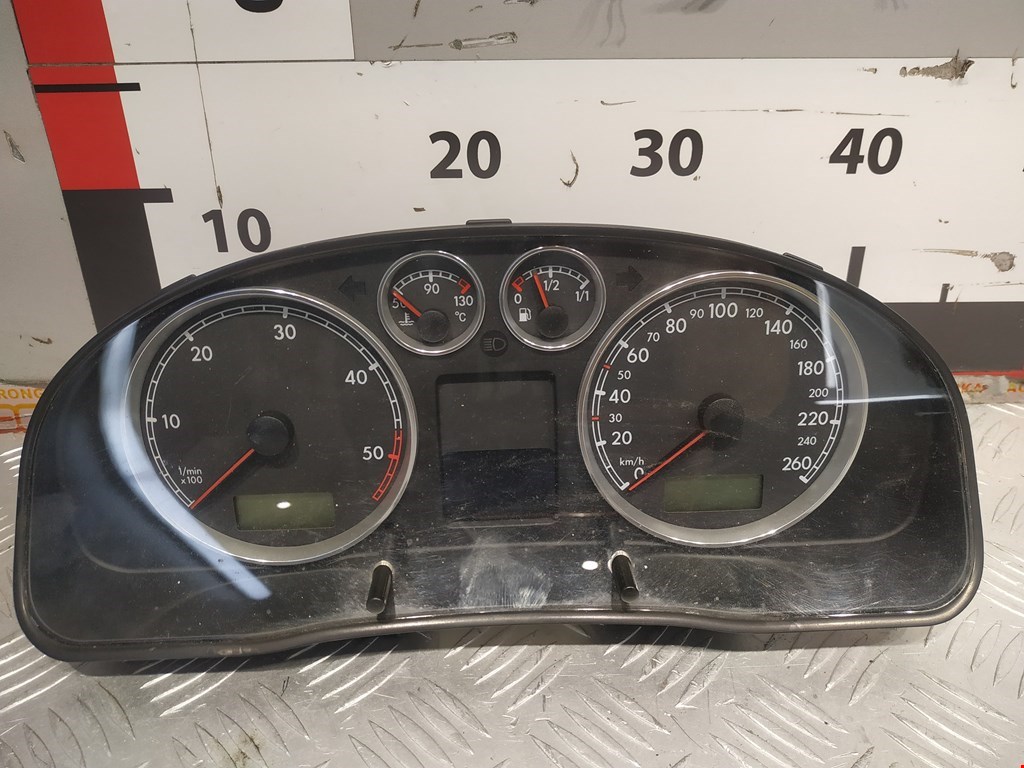 

Панель приборная (щиток приборов) Volkswagen Passat 5 GP, Passat 5 GP