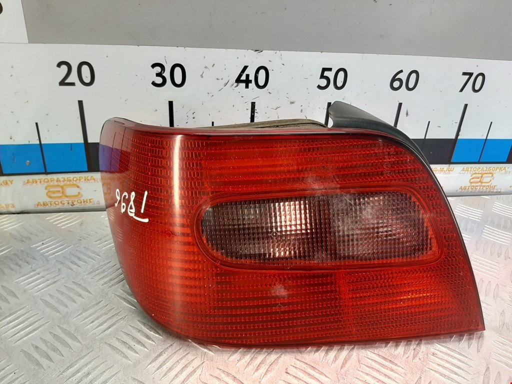 

Фонарь задний левый Citroen Xsara, Xsara