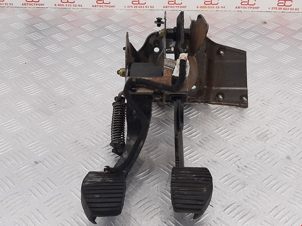 

Педальный узел Peugeot 1007, 1007