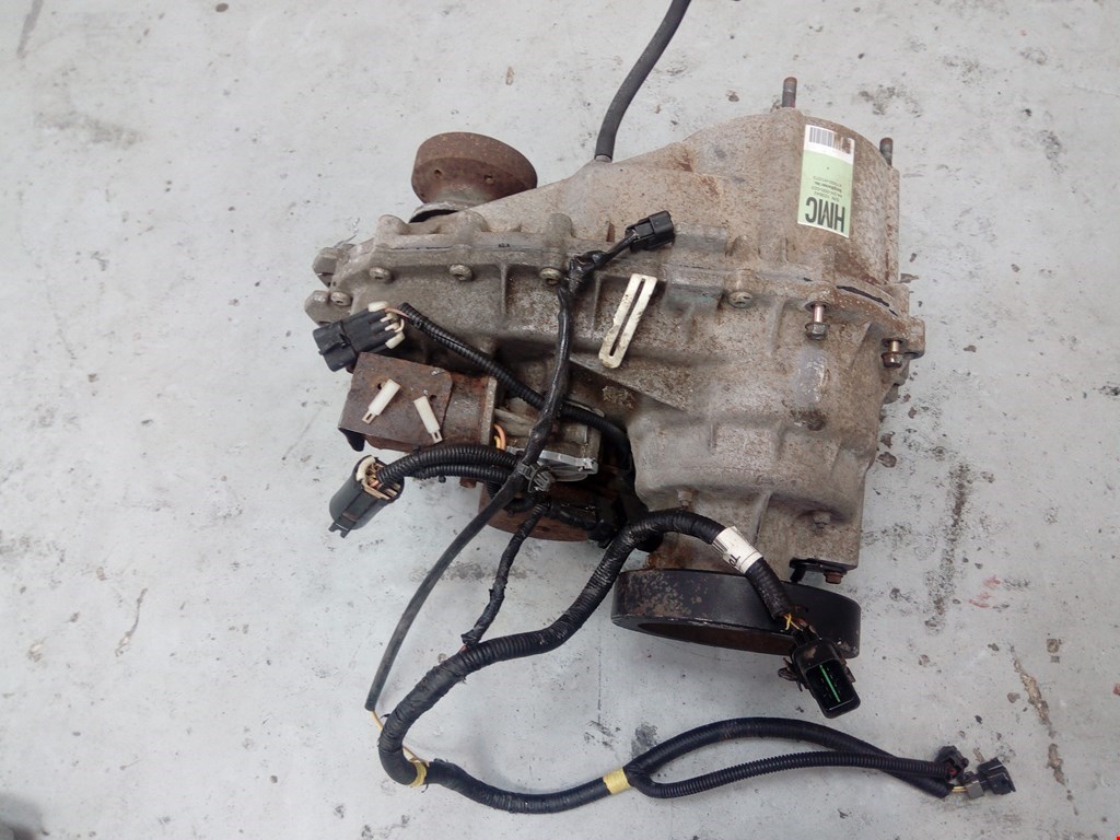 

Раздаточная коробка (раздатка) Hyundai Terracan, Terracan