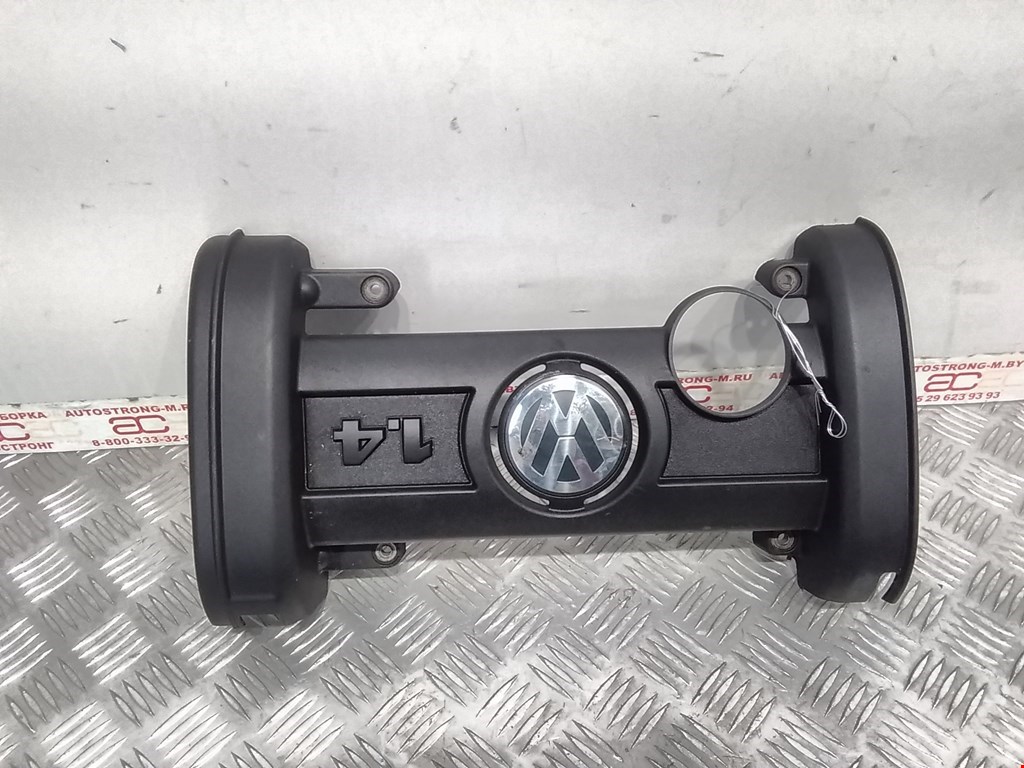 

Накладка декоративная (на ДВС) Volkswagen Golf 5, Golf 5
