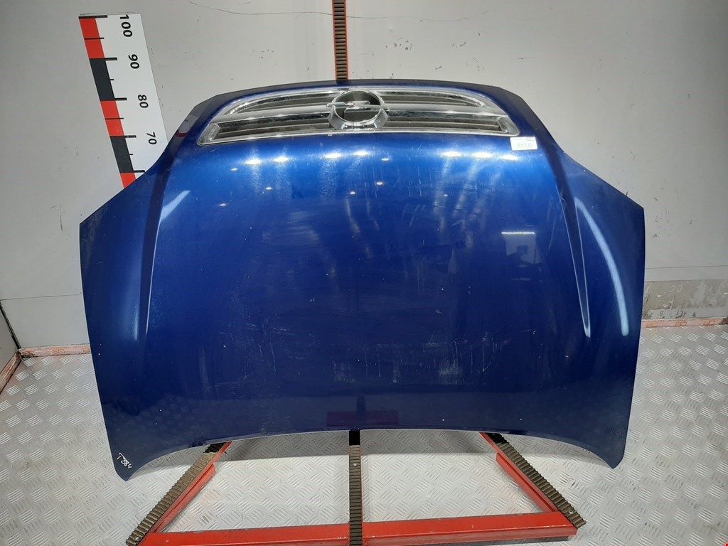 

Капот Opel Zafira A, Zafira A