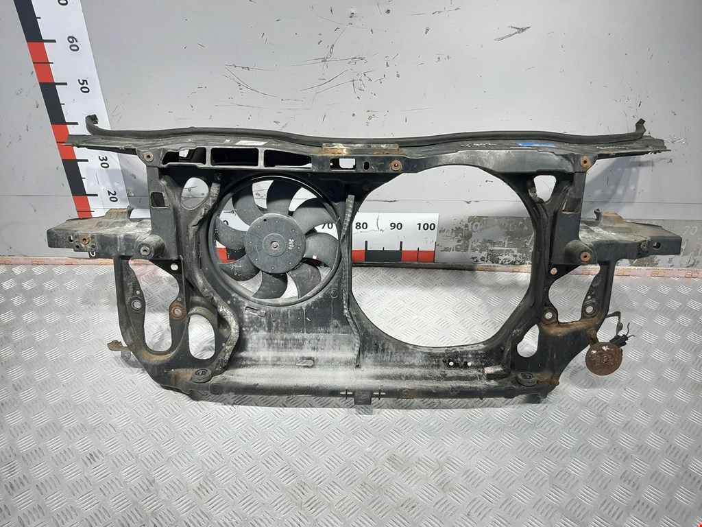 

Панель передняя (телевизор) Volkswagen Passat 5 GP, Passat 5 GP