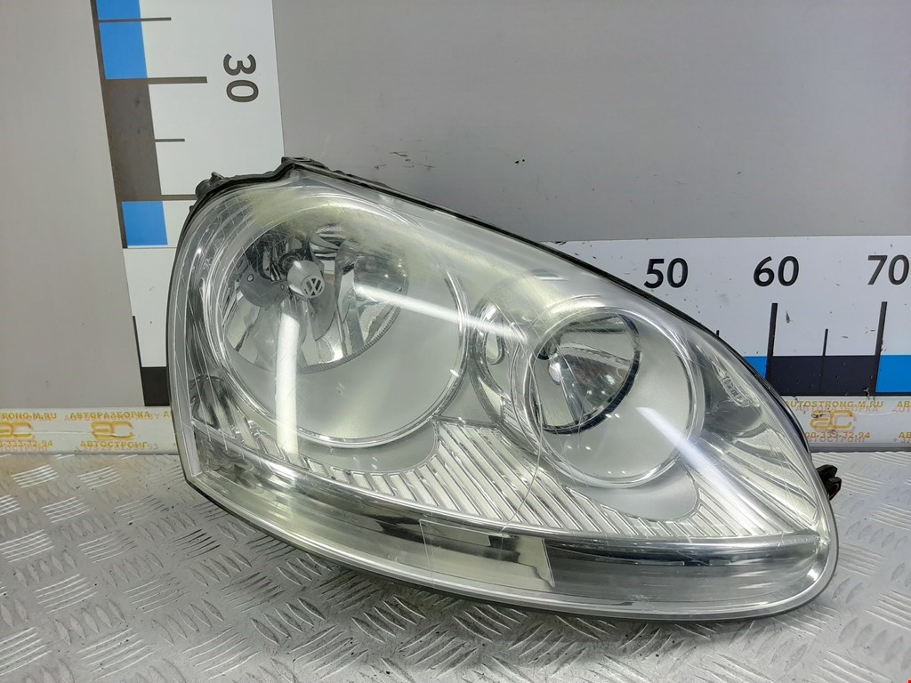 

Фара передняя правая Volkswagen Jetta (1K5), Jetta (1K5)