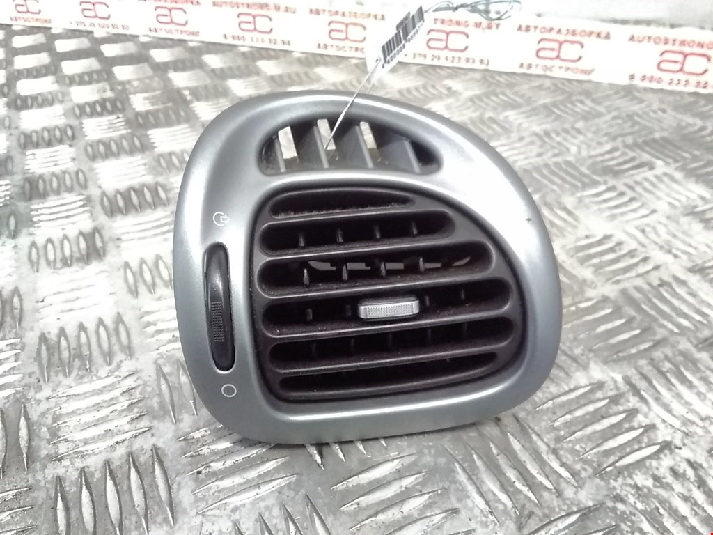 

Дефлектор обдува салона Citroen Picasso, Picasso