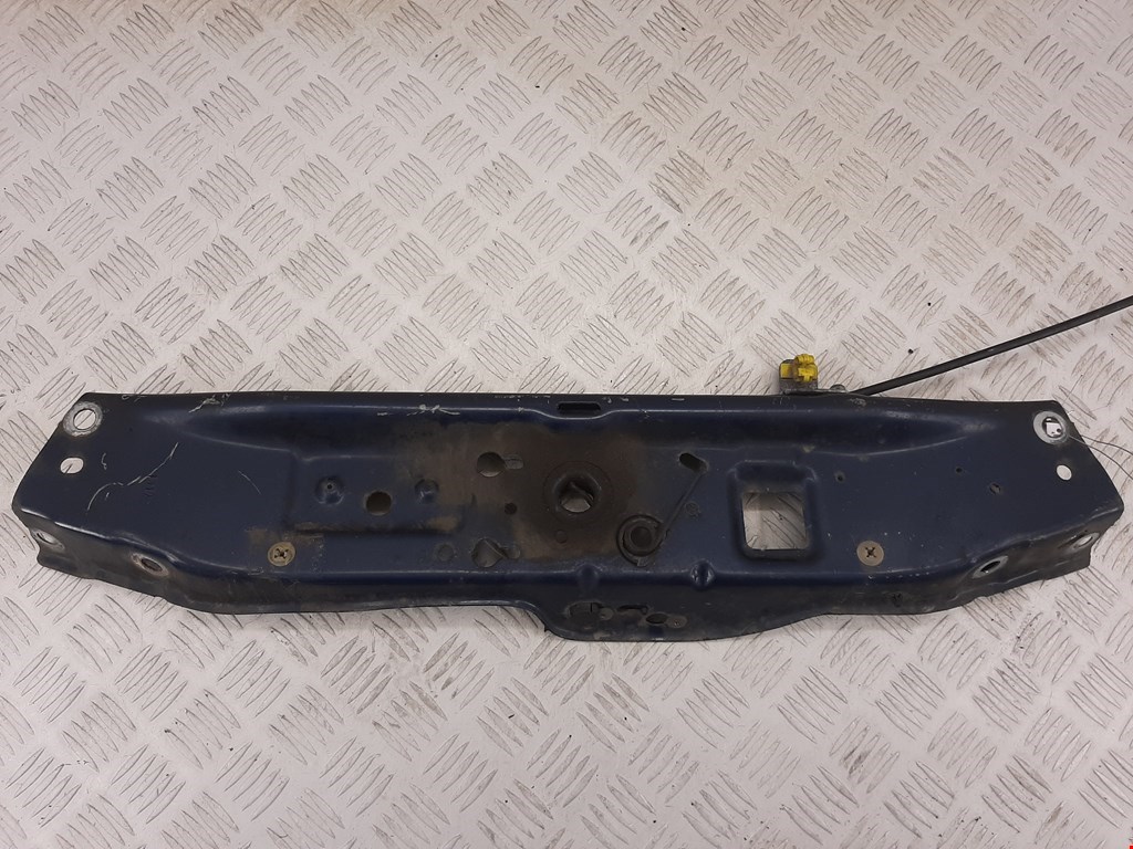 

Рамка капота Opel Zafira B, Zafira B