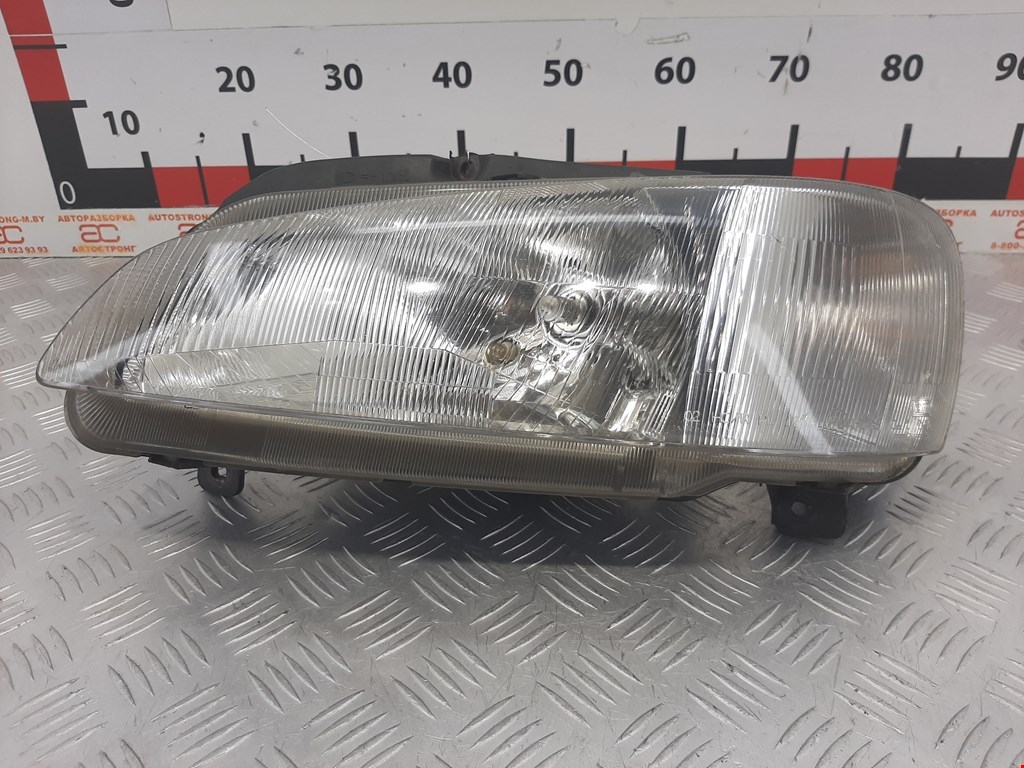 

Фара передняя левая Peugeot 106, 106
