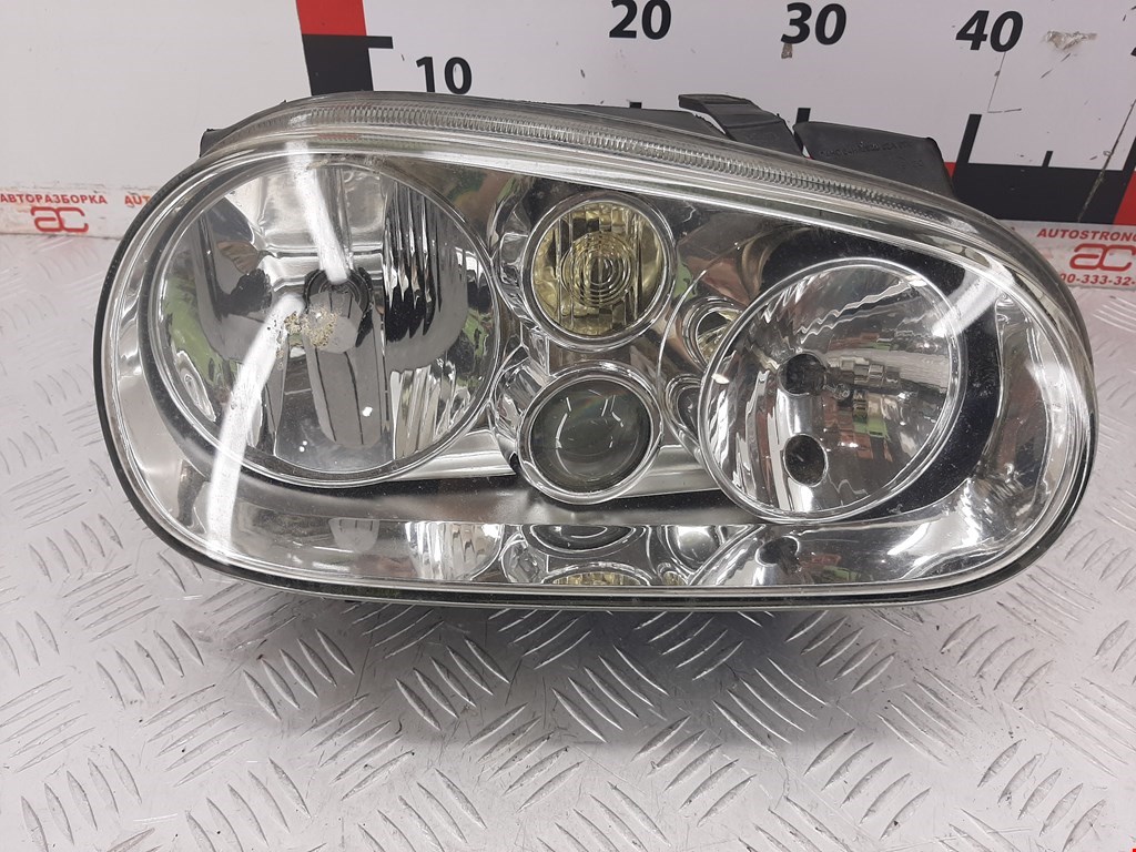 

Фара передняя правая Volkswagen Golf 4, Golf 4