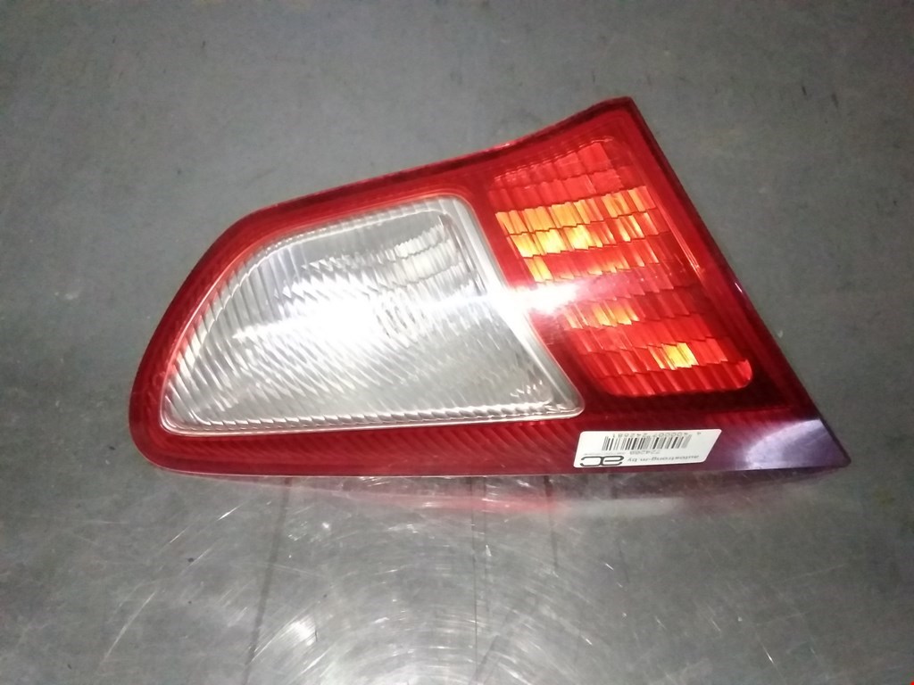 

Фонарь крышки багажника левый Mitsubishi Lancer 10, Lancer 10