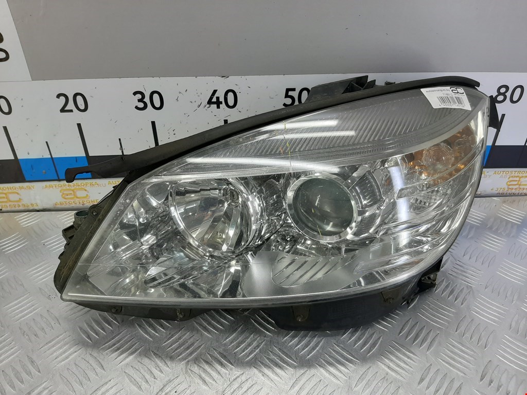 

Фара передняя левая Mercedes W204 (C Class), W204 (C Class)
