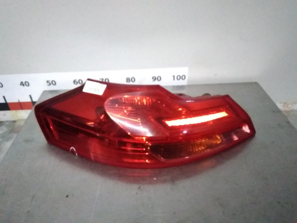 

Фонарь крышки багажника левый Opel Insignia, Insignia