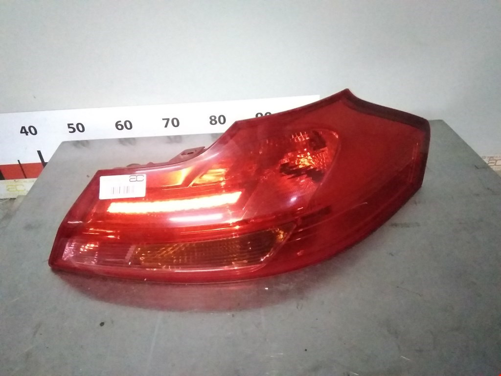 

Фонарь крышки багажника правый Opel Insignia, Insignia