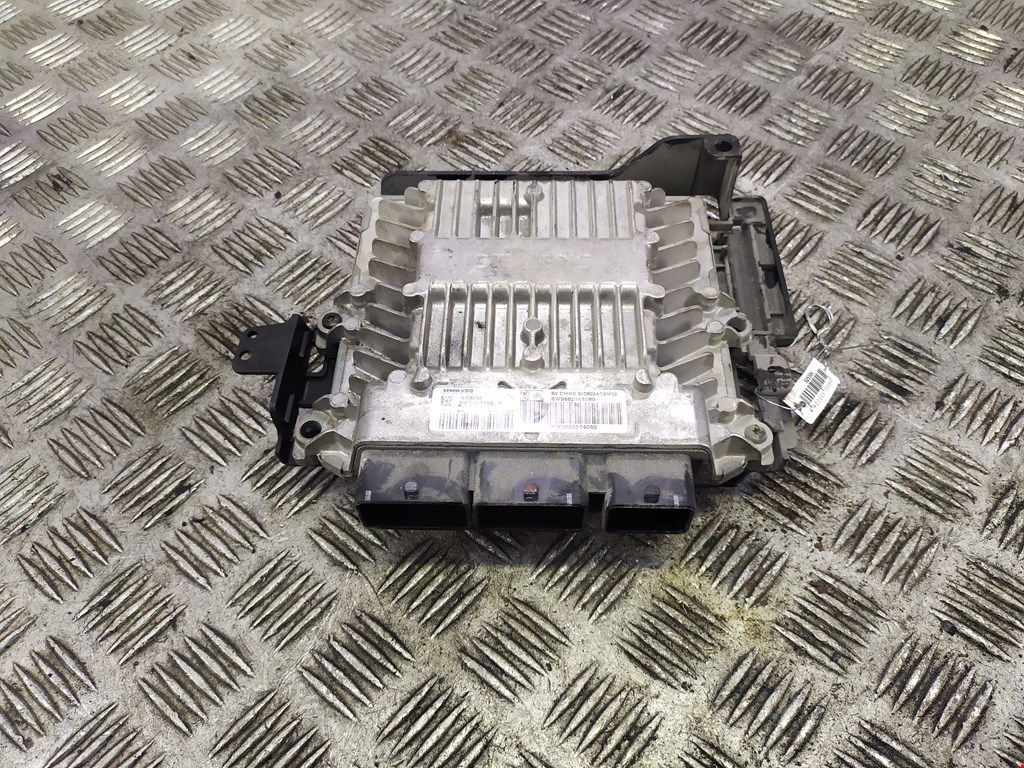 

Блок управления двигателем Peugeot 407, 407