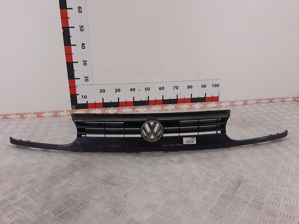 

Решетка радиатора Volkswagen Golf 3, Golf 3
