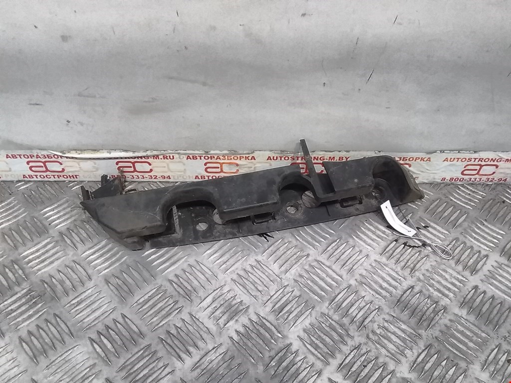 

Кронштейн (крепление) переднего бампера правый Peugeot 407, 407