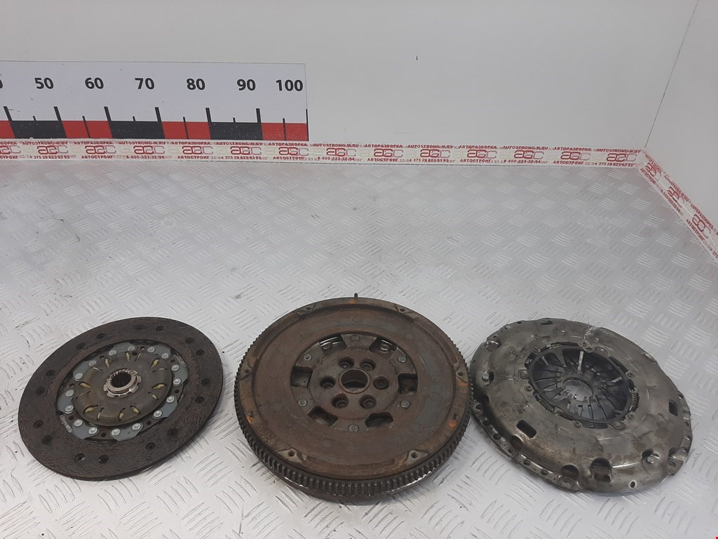 

Маховик (демпфер сцепления) Skoda Octavia 1Z, Octavia 1Z