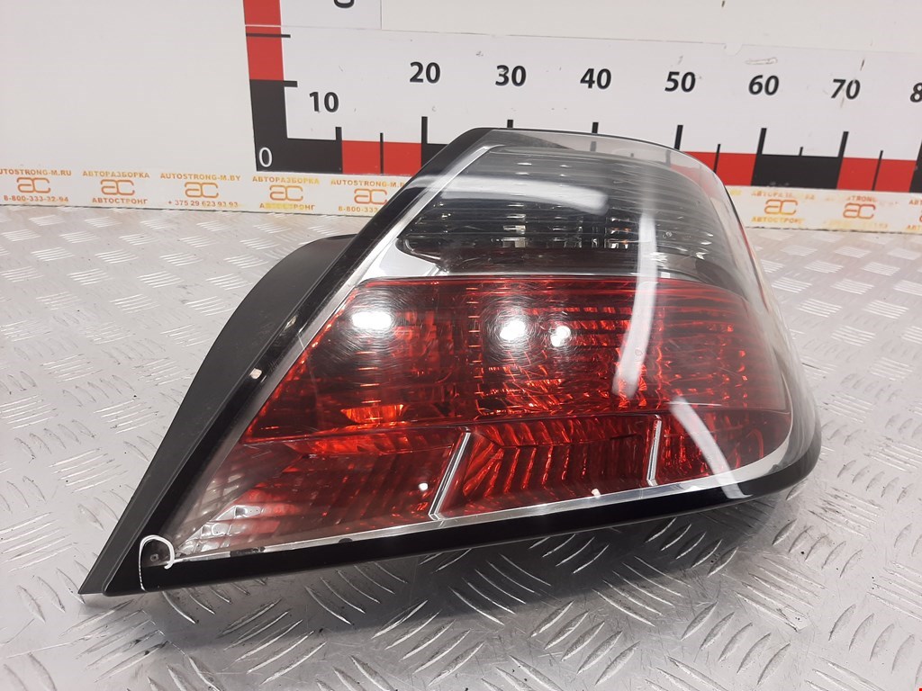 

Фонарь задний правый Opel Astra H, Astra H