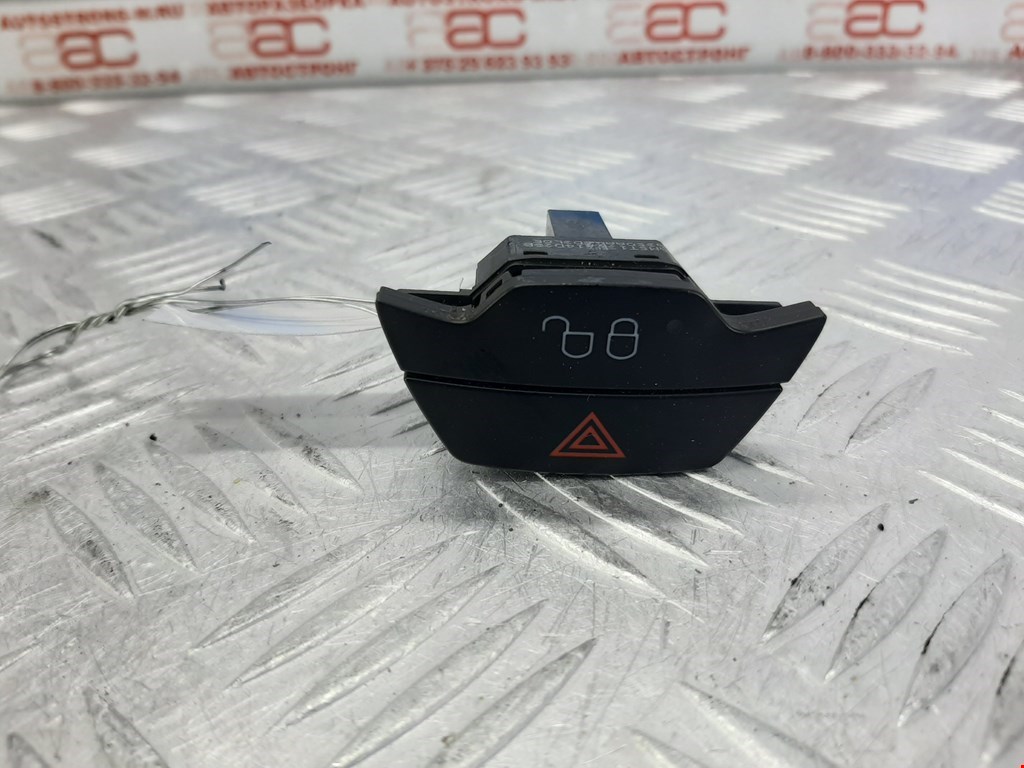 

Кнопка аварийки Ford Connect 2, Connect 2