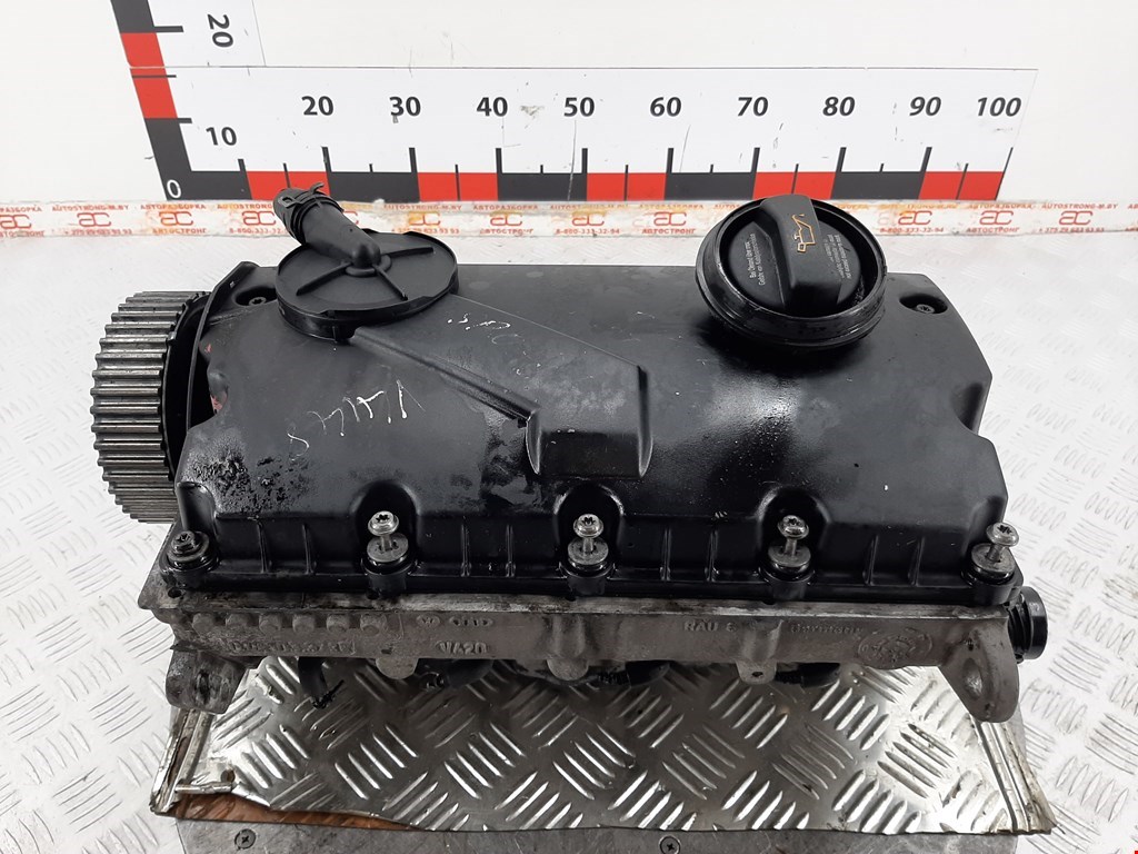 

Головка блока цилиндров (ГБЦ) Volkswagen Golf 4, Golf 4