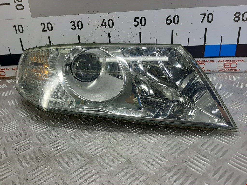 

Фара передняя правая Skoda Octavia 1Z, Octavia 1Z
