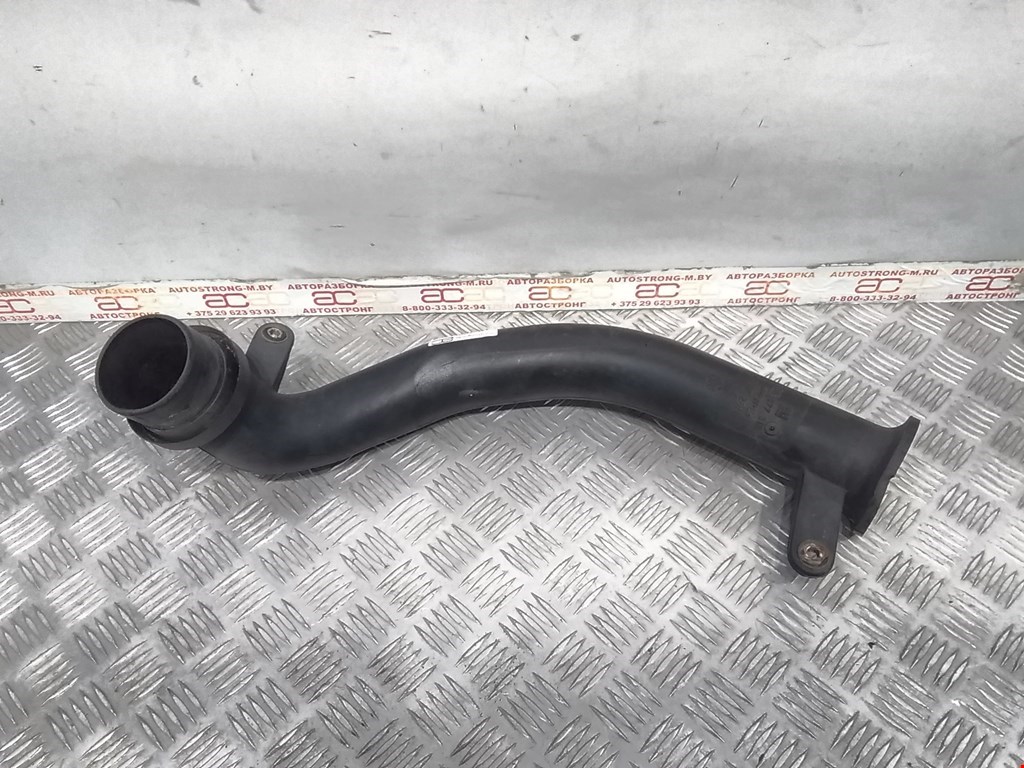 

Воздухозаборник (наружный) Opel Omega B, Omega B