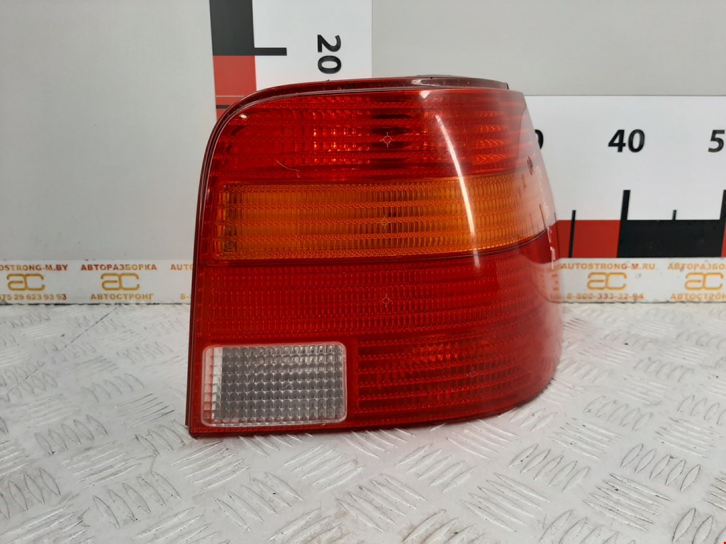 

Фонарь задний правый Volkswagen Golf 4, Golf 4