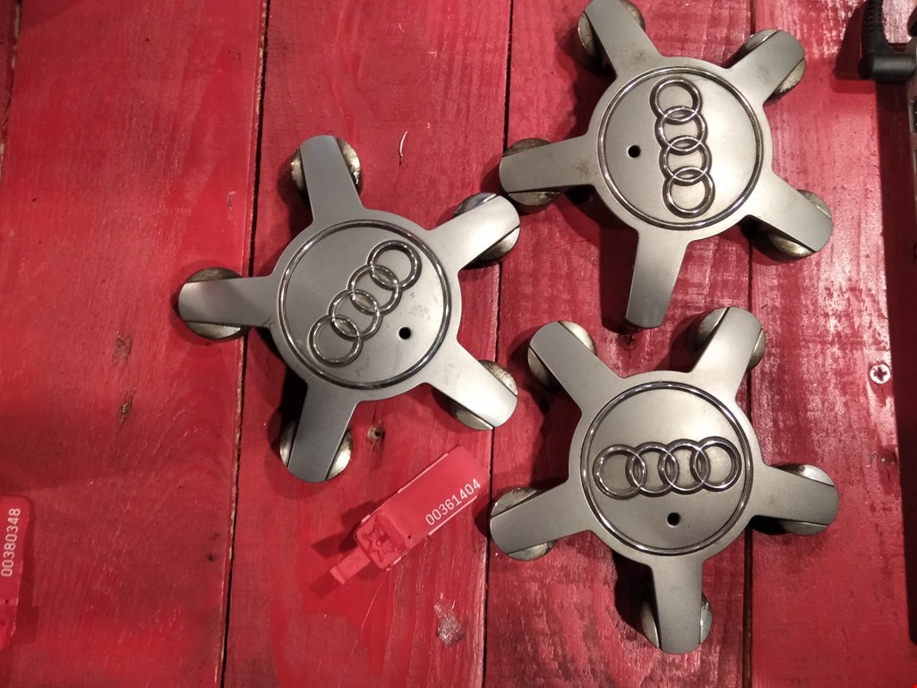 

Колпак колесный Audi A4 B8, A4 B8