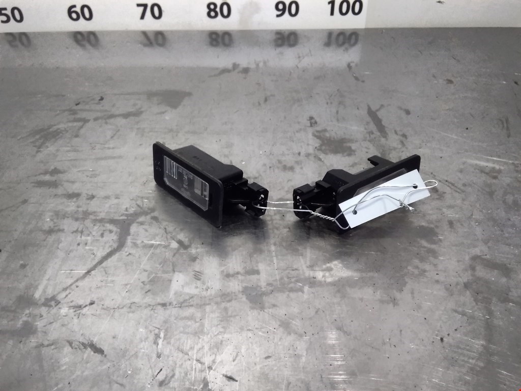 

Подсветка номера BMW 5 Series (E39), 5 Series (E39)