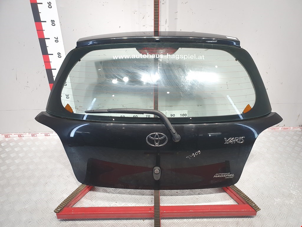 

Крышка (дверь) багажника Toyota Yaris, Yaris