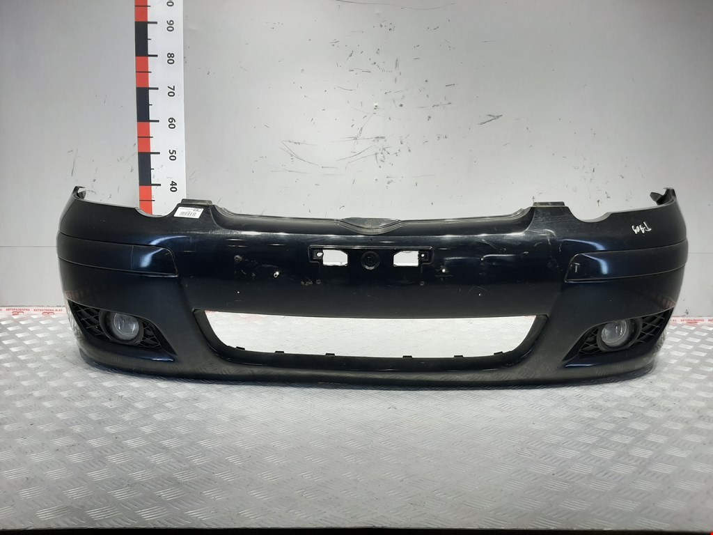 

Бампер передний Toyota Yaris, Yaris