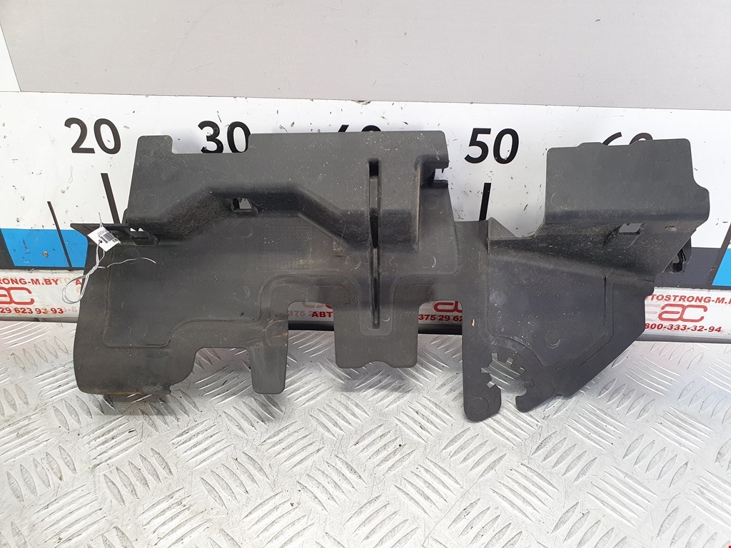 

Воздухозаборник (наружный) Volkswagen Passat 6, Passat 6