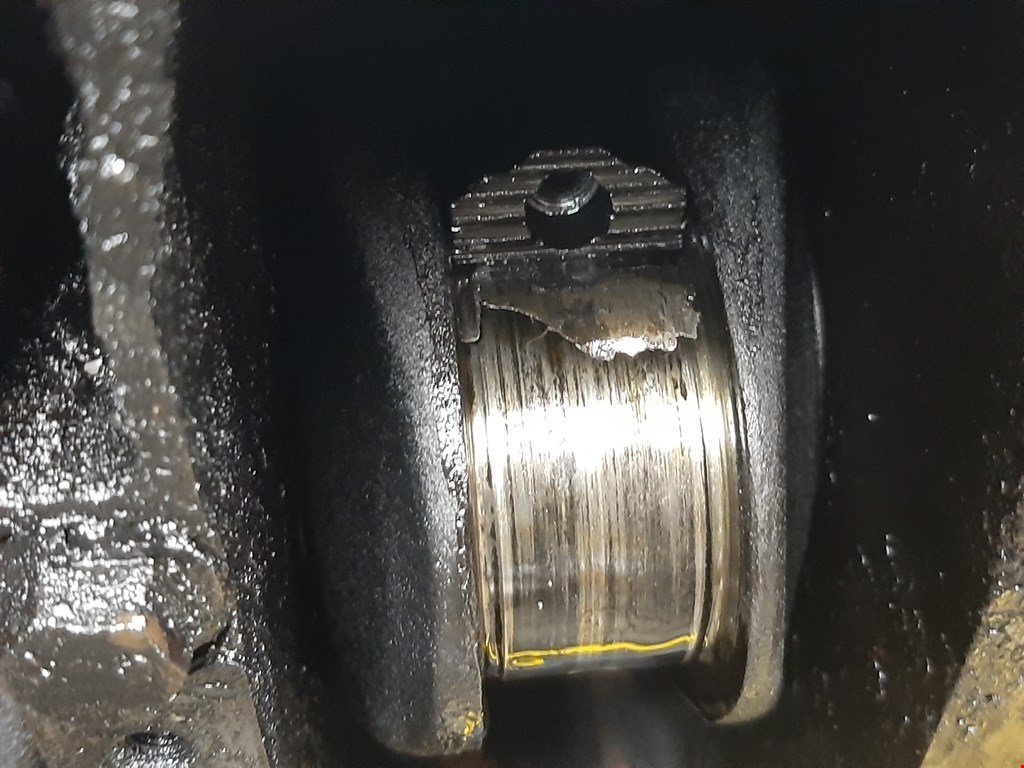 

Двигатель (ДВС) под разборку Volvo 850, 850
