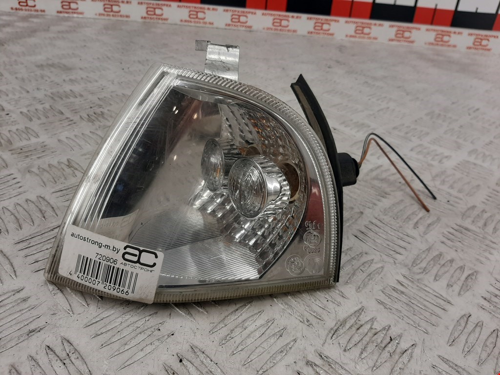 

Поворотник левый Skoda Octavia 1U, Octavia 1U