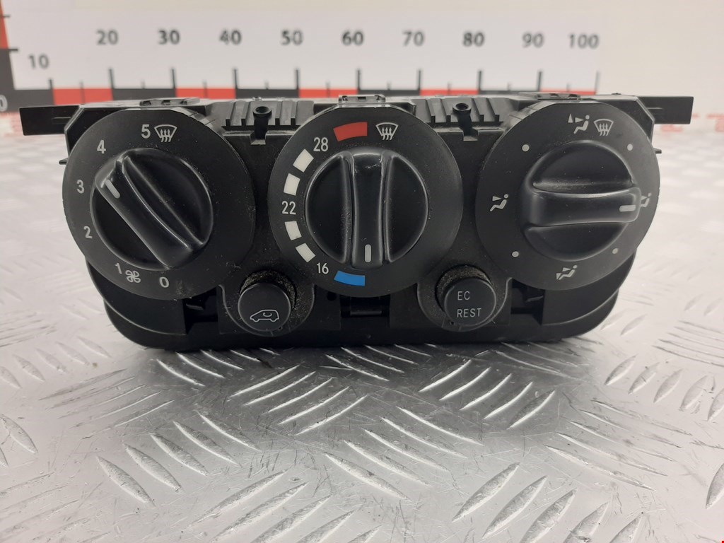 

Переключатель печки Mercedes Vaneo, Vaneo