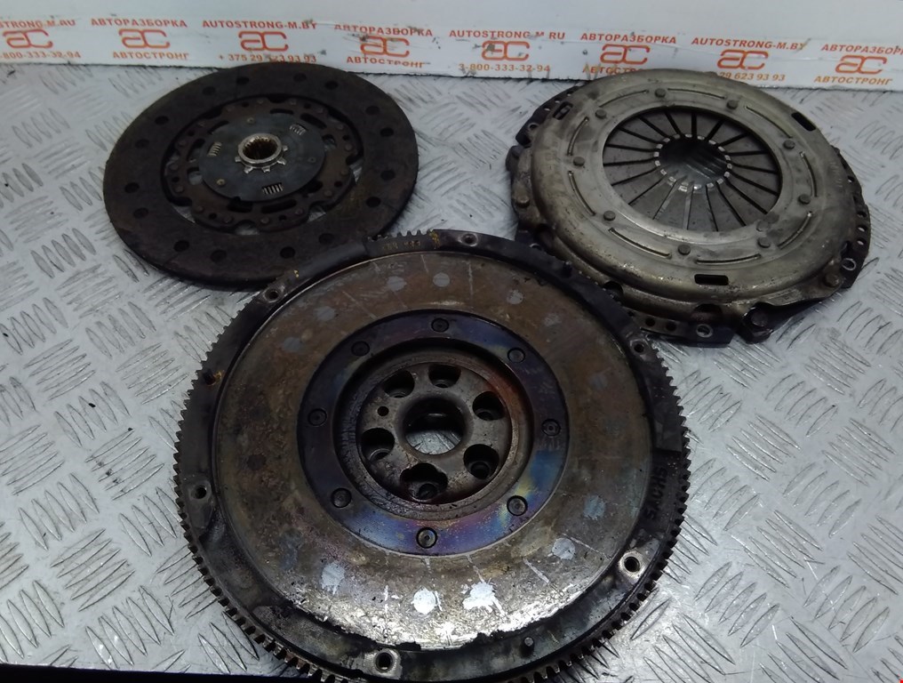 

Маховик (демпфер сцепления) Ford Galaxy 1, Galaxy 1