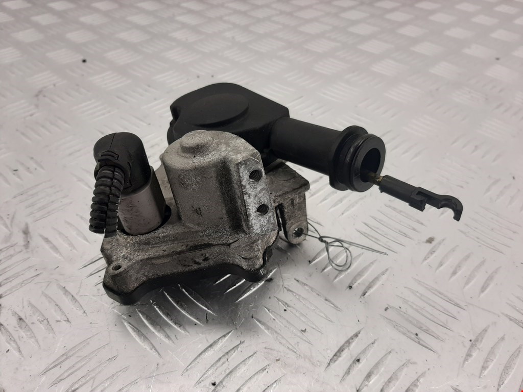 

Электропривод (сервопривод) Audi A3 8P, A3 8P