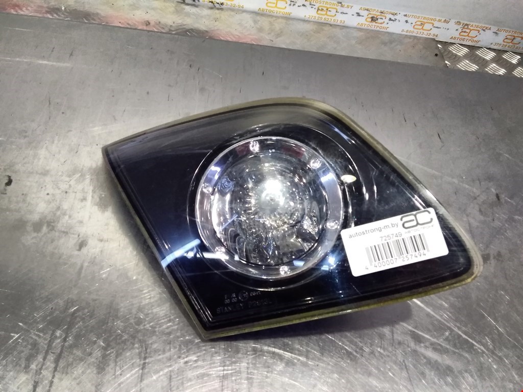 

Фонарь крышки багажника левый Mazda 3 BK, 3 BK