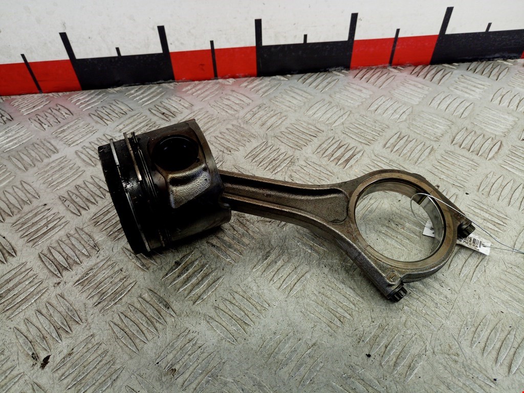 

Поршень с шатуном Peugeot 407, 407