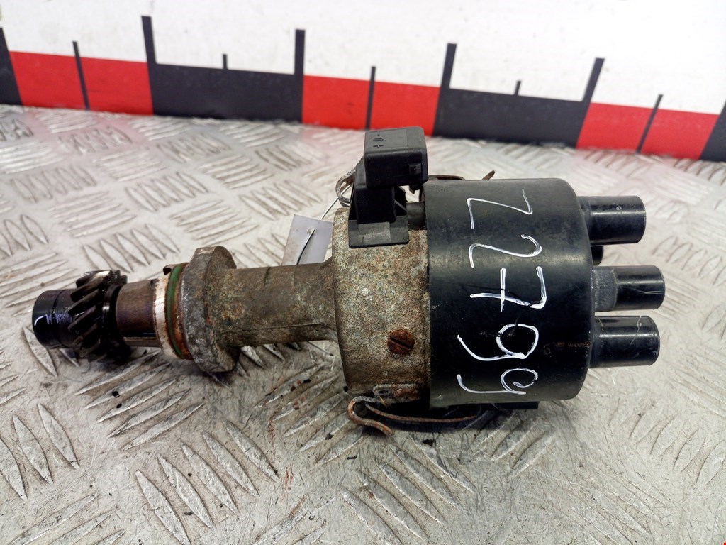 

Распределитель зажигания (трамблёр) Volkswagen Golf 3, Golf 3